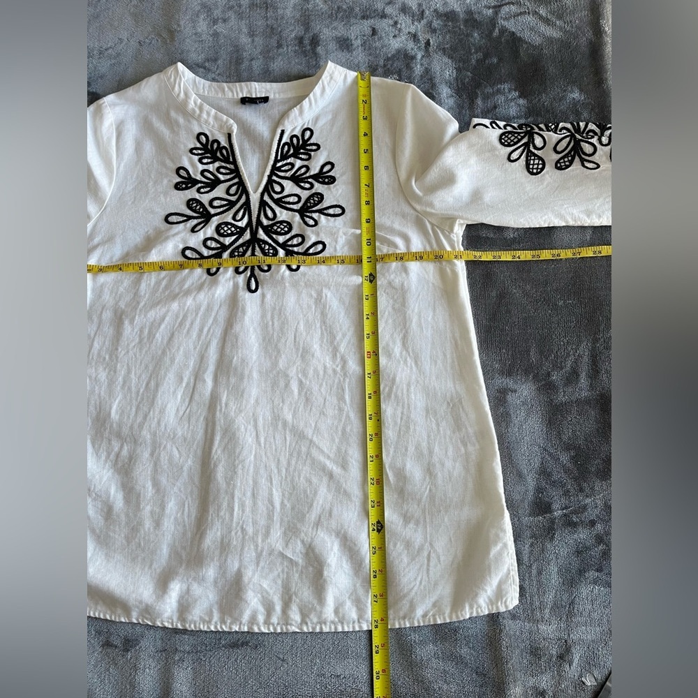 Talbots Embroidered Linen Cotton Tunic Top Size M White Black 3/4 Sleeve Popover - Picture 6 of 11